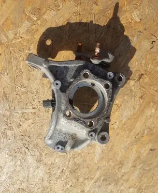 Volkswagen PASSAT B7 Front wheel hub spindle knuckle 3C0407257F
