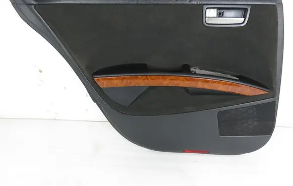 Nissan Maxima A34 Sliding door card 829017Y012