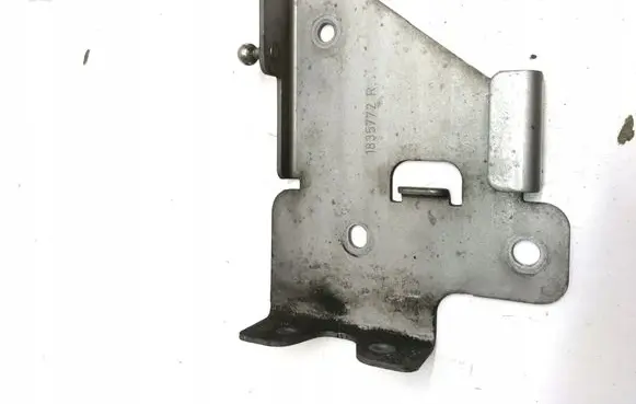 Engine bonnet (hood) release handle