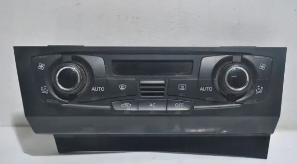 Audi A5 8T 8F Climate control unit 8T2820043M