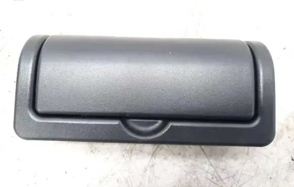 Toyota Avensis T250 Cup holder back 