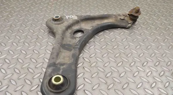 Front lower control arm/wishbone