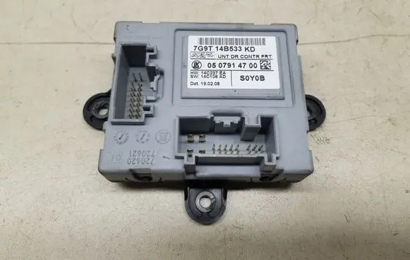 Volvo V70 Door control unit/module 7G9T 14B533 KD