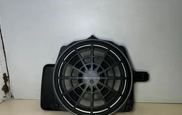 Audi A4 S4 B7 8E 8H Subwoofer speaker 8E5035412B 355062 BOSE