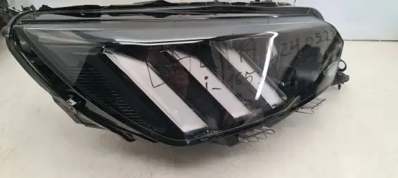 Peugeot 208 Headlight/headlamp 9841641980 L615795 01FCRPL125