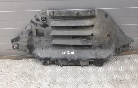 Ford Mustang VI Engine splash shield/under tray FR3B6P013AD