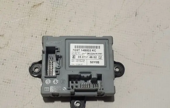 Volvo XC70 Door control unit/module 7G9T14B533KC