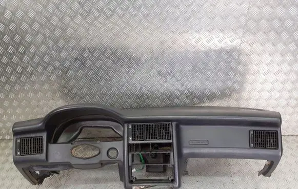 Audi 80 90 S2 B4 Dashboard 
