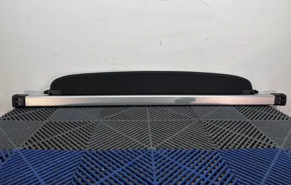 Lexus CT 200H Parcel shelf load cover 