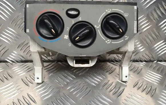 Opel Vivaro Climate control unit W964383F
