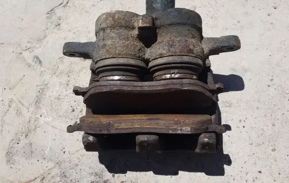 Land Rover Range Rover Sport L320 Front brake caliper 293971 2776