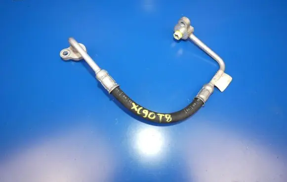 Volvo XC90 Air conditioning (A/C) pipe/hose 31390897 000W72115V434 ST0402