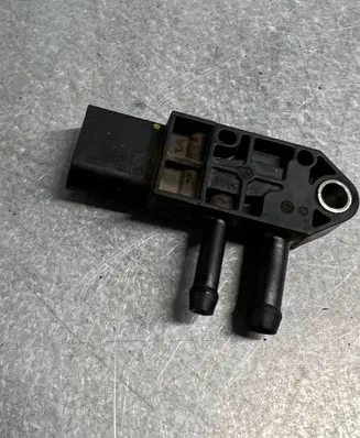 Seat Leon (1M) Exhaust gas pressure sensor 076906051B