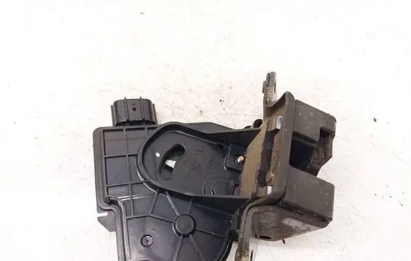 Toyota Verso Tailgate/trunk/boot lock/catch/latch
