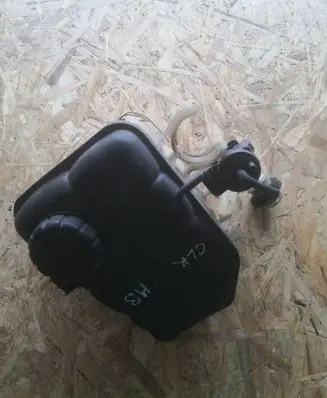 Mercedes-Benz CLK A209 C209 Coolant expansion tank/reservoir 2035000049