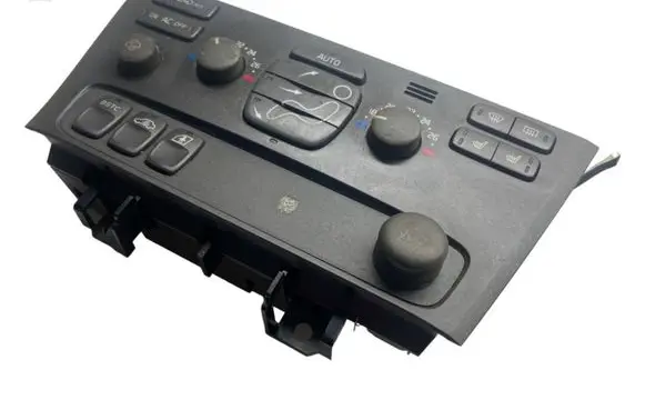Volvo V70 Climate control unit 8651242 7923 M6201200098