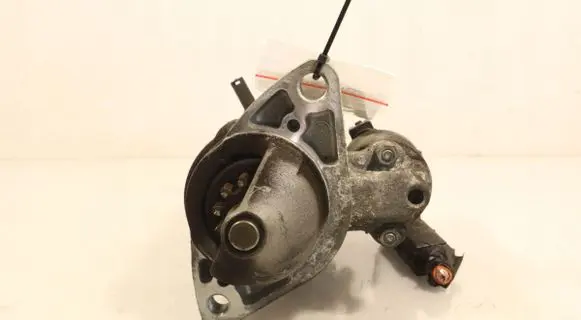 Toyota Avensis T270 Starter motor 281000R010