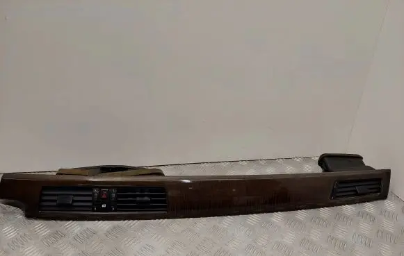 BMW 5 E60 E61 Dash center air vent grill 05148002 05114002