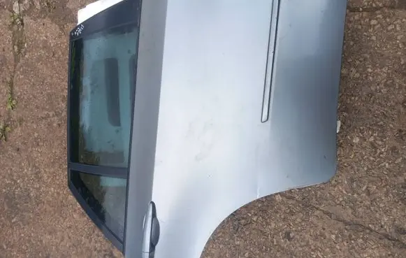 BMW X5 E70 Rear door
