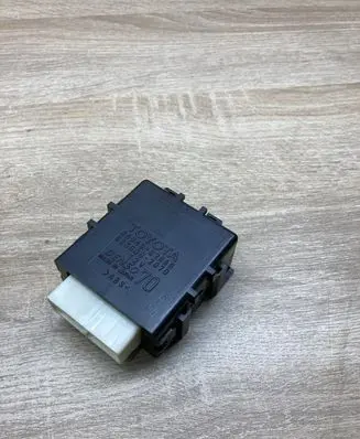 Toyota Auris E180 Other relay 8594002060 4230002070