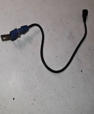 Audi A6 S6 C4 4A Detonation knock sensor 5WM1512 SMEKS1854985377G