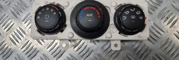 Renault Master III Climate control unit 275107490R