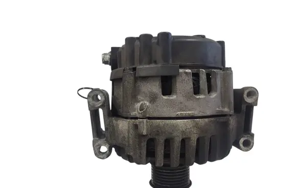 Mercedes-Benz CLS C218 X218 Generator/alternator a0009062722
