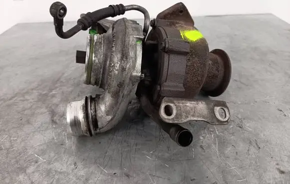 BMW 5 F10 F11 Turbo 8512464 72477910