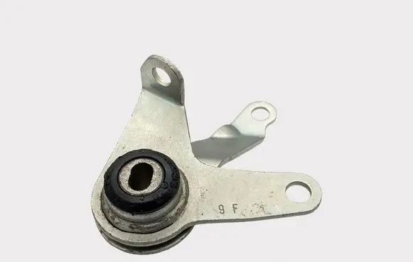 Fiat Punto Evo Gearbox mount 55700440