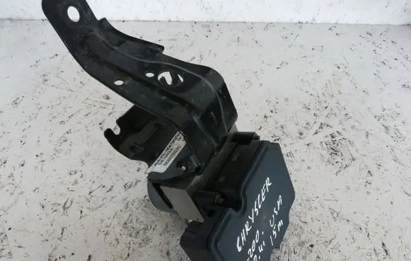 Chrysler 200 ABS Pump 68267002AC