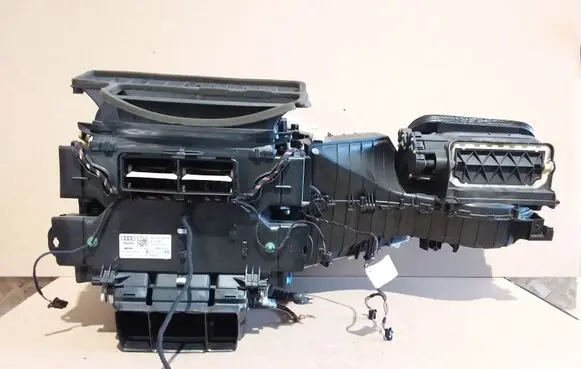 Audi A5 Sportback 8TA Interior heater climate box assembly 8K1820005BA