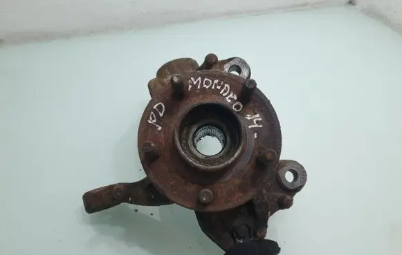 Ford Mondeo MK IV Front wheel hub