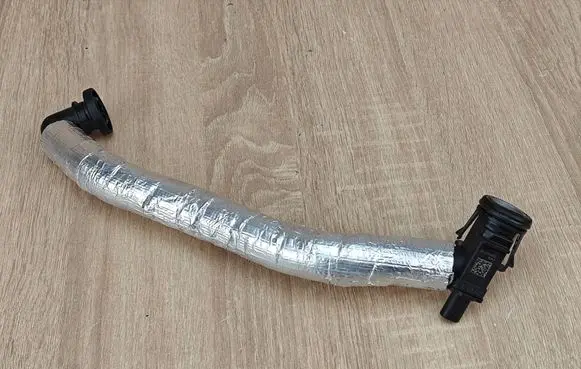 BMW 5 G30 G31 G38 Breather/breather pipe/hose 7936327