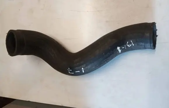 Volvo XC90 Intercooler hose/pipe 30766440