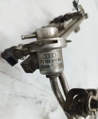 Audi A6 S6 C5 4B Fuel main line pipe 078133681aj