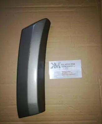 Mercedes-Benz 190 W201 Rear arch trim 2016905940