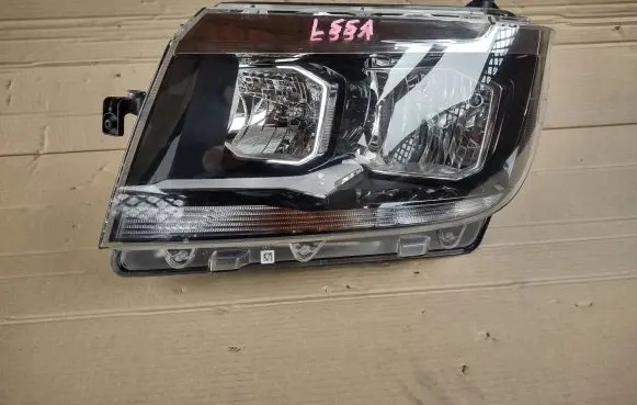 Volkswagen Crafter Headlight/headlamp 7C1941005B