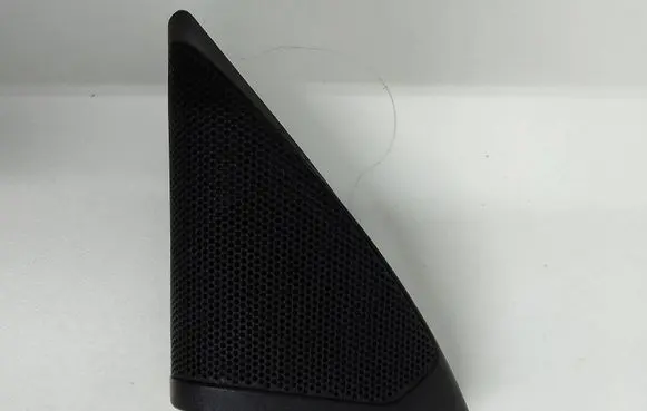 Opel Insignia A Front door high frequency speaker 13264618 15912H2T1