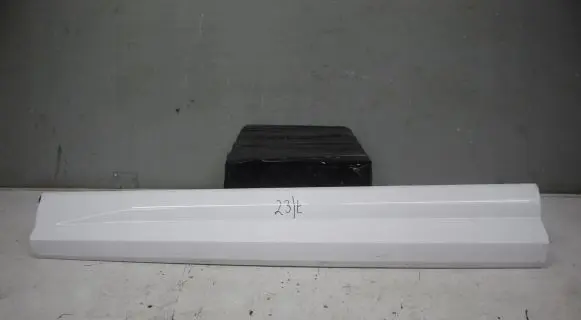 Audi Q2 - Front door trim (molding)