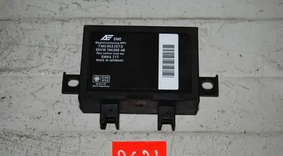 Volkswagen Sharan Immobilizer control unit/module 7M0953257D