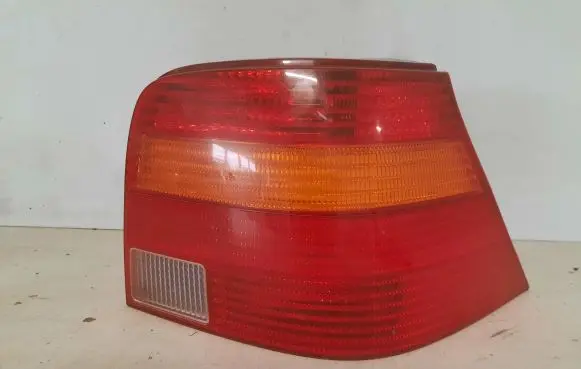 Volkswagen Golf IV Rear/tail lights