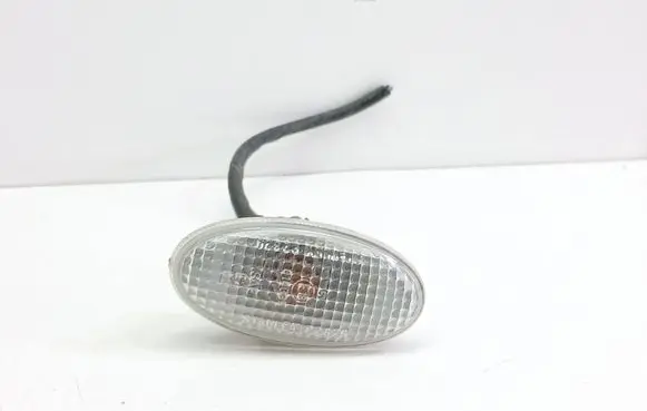 Mazda 3 I Front fender indicator light P2829