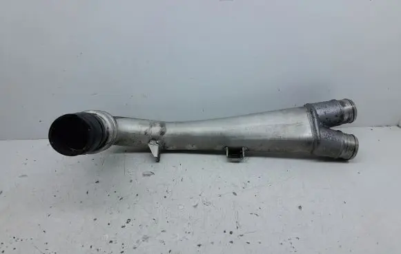 Volkswagen Phaeton Intercooler hose/pipe 3D0145840S