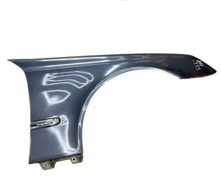 Mercedes-Benz E W211 Fender