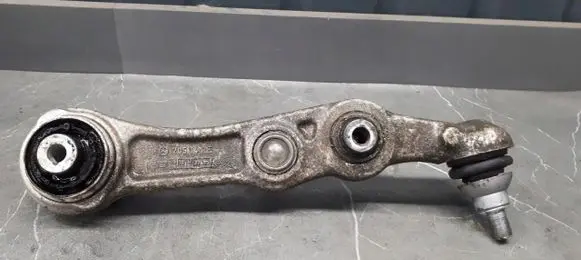 Mercedes-Benz C W205 Front control arm 20514RE