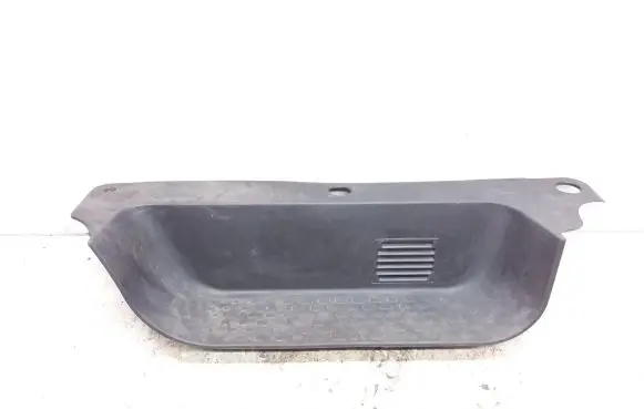 Opel Vivaro Front sill trim cover 93868844 768510190