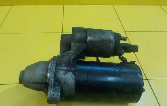 KIA Carens IV Starter motor 5SP54