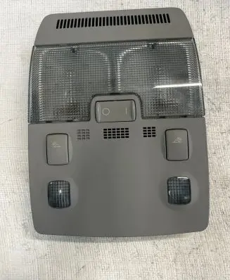 Audi A4 S4 B7 8E 8H Front seat light 8E0947565