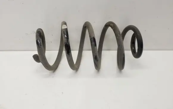 Nissan Juke I F15 Rear coil spring