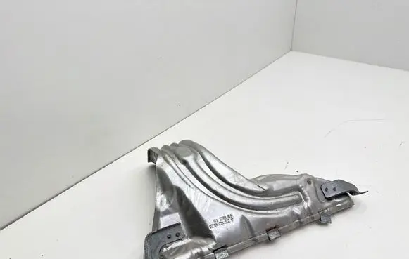 Mercedes-Benz C W205 Exhaust heat shield A2741421020